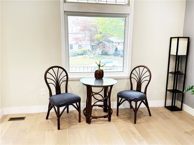 836 Farragut St, Highland Park, PA 15206