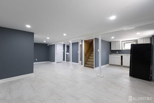18 Cypress Street, Carteret, NJ 07008