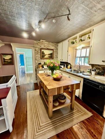 405 W Milam Street, Livingston, TX 77351