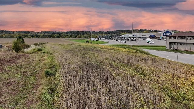 902 Pike Street, Marietta, OH 45750