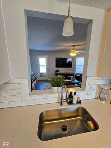 1616 Sweetwater Lane, Greenfield, IN 46140