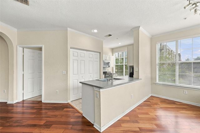 860 N ORANGE AVENUE 355, Orlando, FL 32801