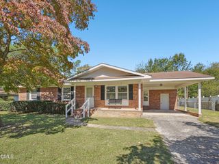 7522 Bridgeman Drive, Fayetteville, NC 28303