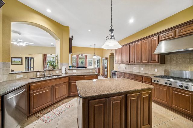 14827 Ashland Pines Lane, Humble, TX 77396