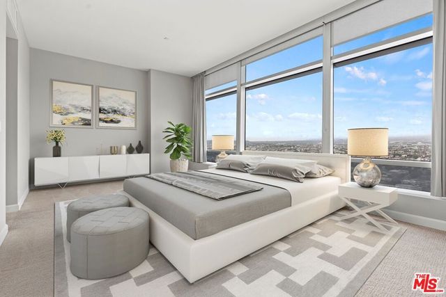 900 W Olympic Boulevard 28B, Los Angeles, CA 90015