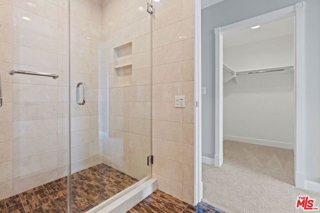 900 W Olympic Boulevard 28B, Los Angeles, CA 90015