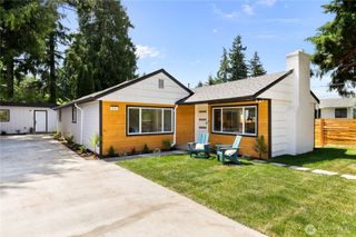 11 SW 100th Street, Seattle, WA 98146