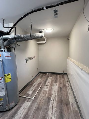 530 N Arizona Avenue, Glenwood, IL 60425