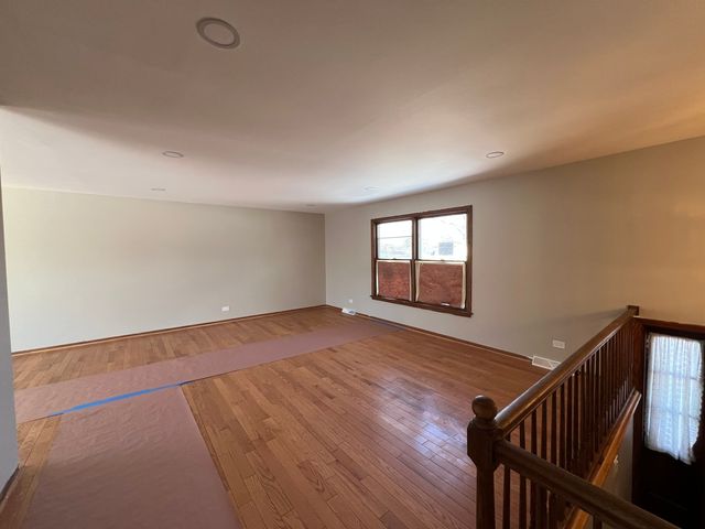 530 N Arizona Avenue, Glenwood, IL 60425