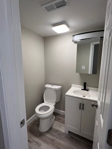 530 N Arizona Avenue, Glenwood, IL 60425