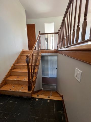 530 N Arizona Avenue, Glenwood, IL 60425