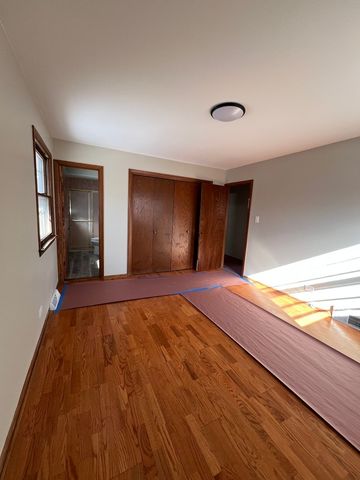 530 N Arizona Avenue, Glenwood, IL 60425