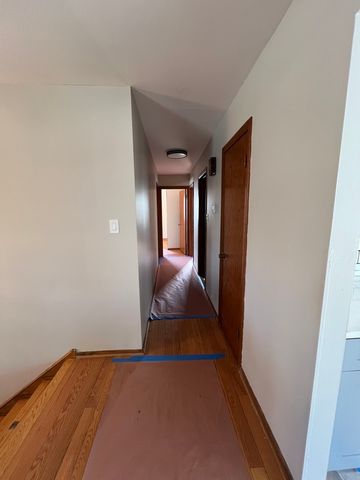 530 N Arizona Avenue, Glenwood, IL 60425