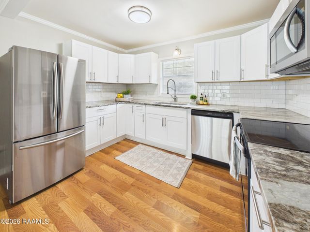 6235 Woodlawn Road, Maurice, LA 70555