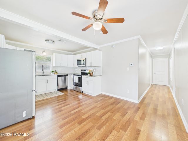 6235 Woodlawn Road, Maurice, LA 70555