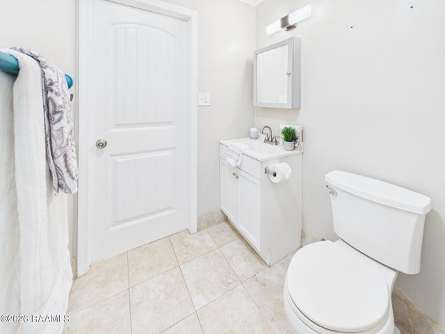 6235 Woodlawn Road, Maurice, LA 70555