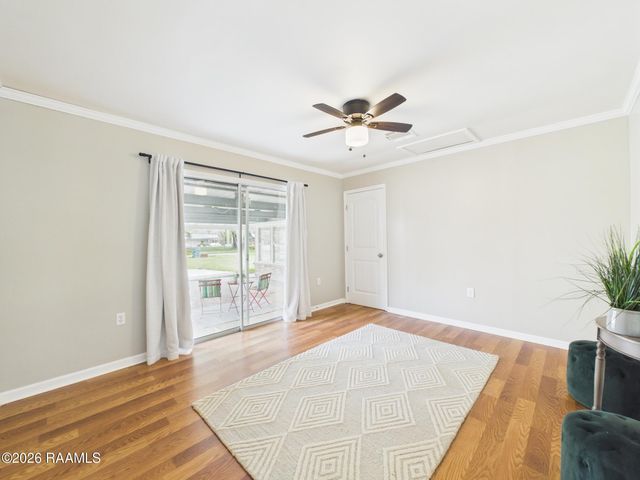 6235 Woodlawn Road, Maurice, LA 70555