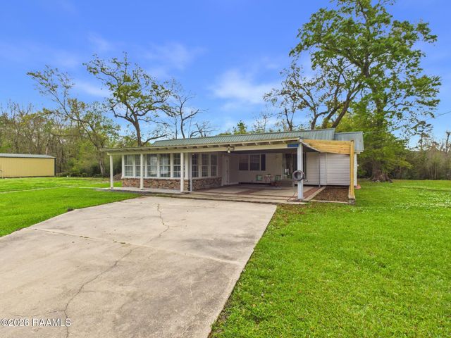 6235 Woodlawn Road, Maurice, LA 70555