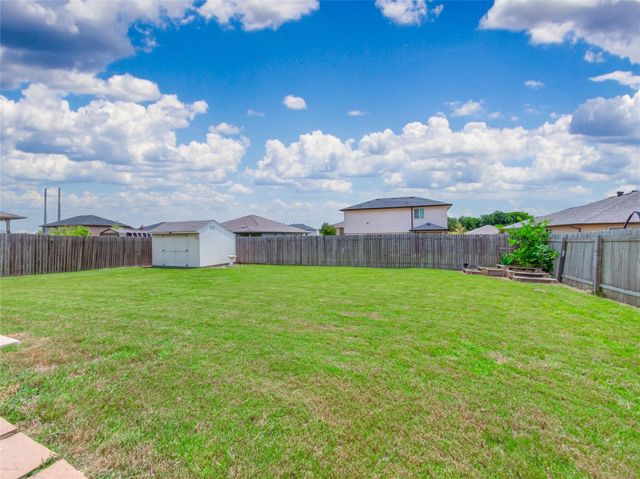 316 Lidell ST, Hutto, TX 78634