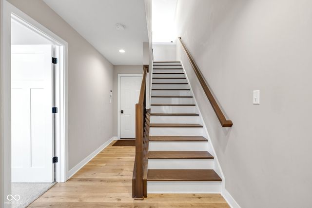 319 Steeples Boulevard, Indianapolis, IN 46222