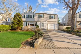 170 Woodbine Avenue, Merrick, NY 11566