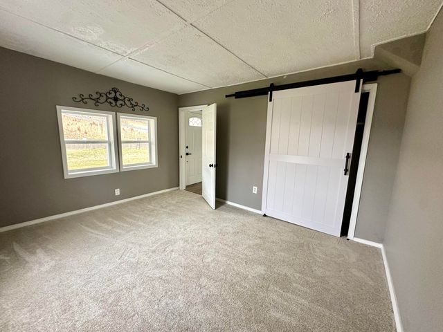 1121 Winchester Road, Irvine, KY 40336