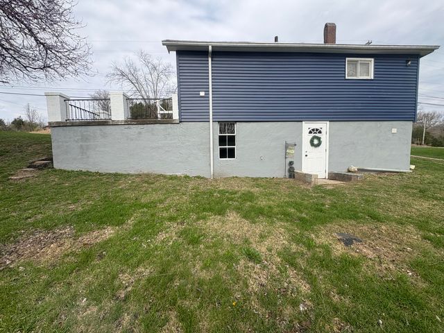1121 Winchester Road, Irvine, KY 40336