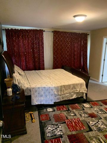 124 Willow Ridge Drive, Sanford, NC 27332