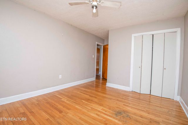 404 Douglas Lane, Clinton, TN 37716