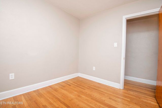 404 Douglas Lane, Clinton, TN 37716