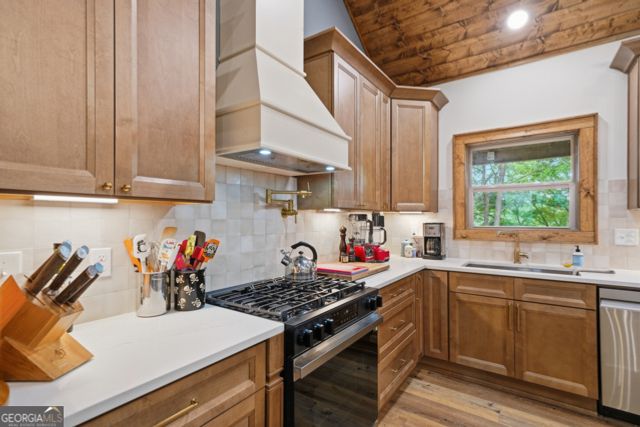 314 Lake View Lane, Ellijay, GA 30536