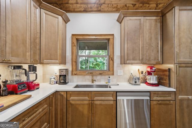 314 Lake View Lane, Ellijay, GA 30536