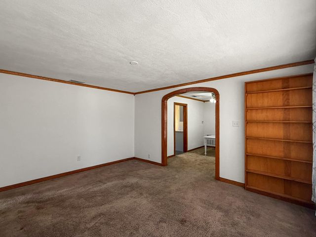 318 DAINGERFIELD ST, Naples, TX 75568