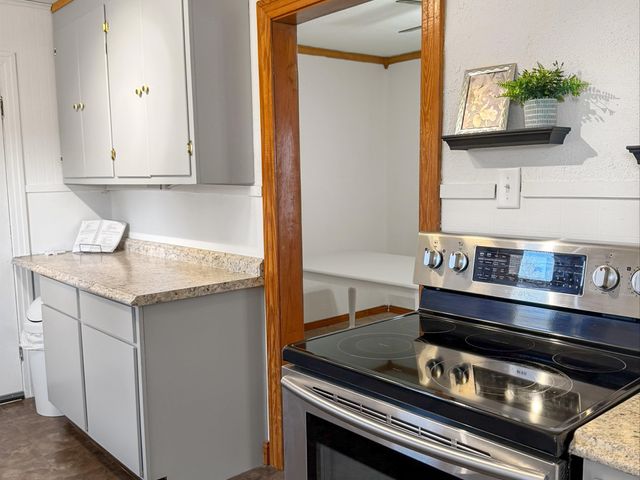 318 DAINGERFIELD ST, Naples, TX 75568