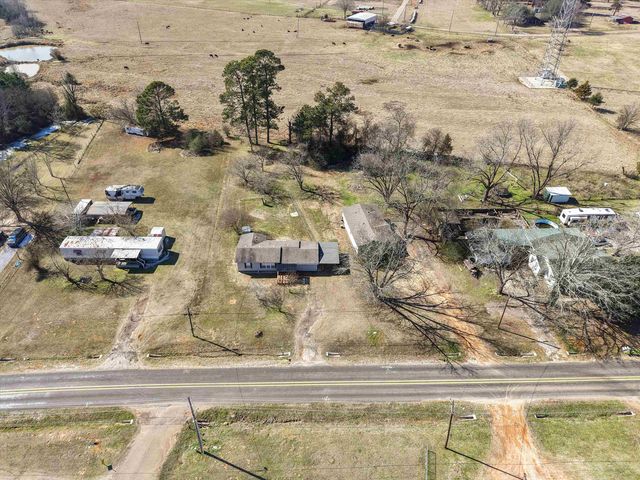 318 DAINGERFIELD ST, Naples, TX 75568