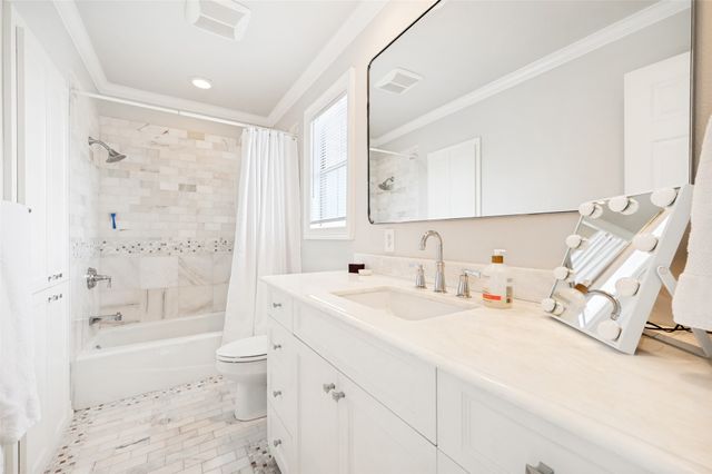 4228 Southwestern Boulevard, University Park, TX 75225