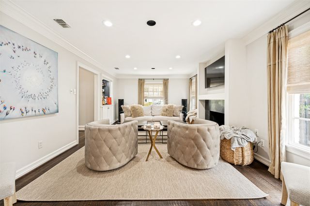 4228 Southwestern Boulevard, University Park, TX 75225