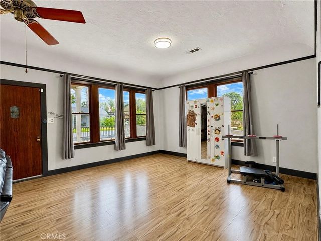 7015 Barton Street, San Bernardino, CA 92404