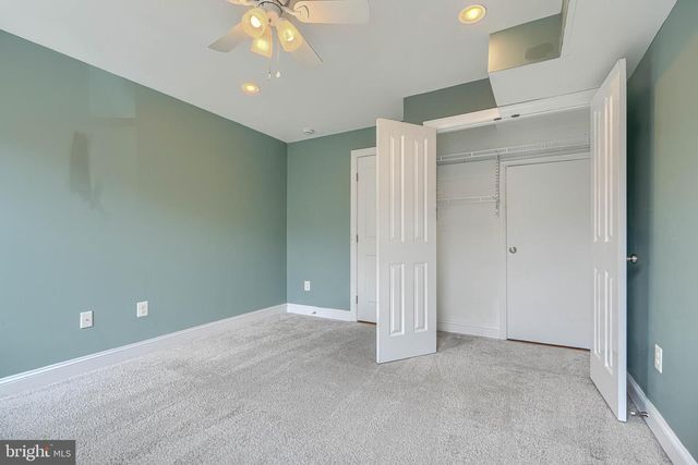 325 S REGESTER ST, Baltimore, MD 21231