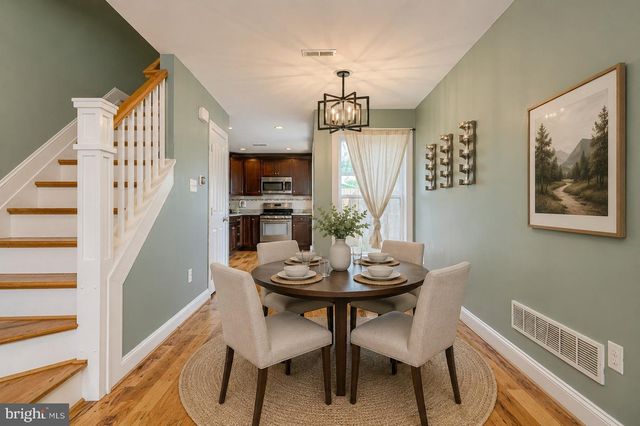 325 S REGESTER ST, Baltimore, MD 21231