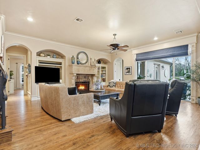 10121 N Glen Ellen Road, Owasso, OK 74055