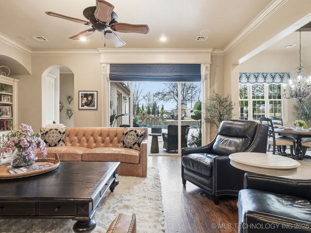 10121 N Glen Ellen Road, Owasso, OK 74055