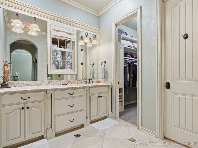 10121 N Glen Ellen Road, Owasso, OK 74055