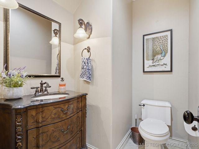 10121 N Glen Ellen Road, Owasso, OK 74055