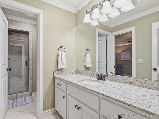 10121 N Glen Ellen Road, Owasso, OK 74055