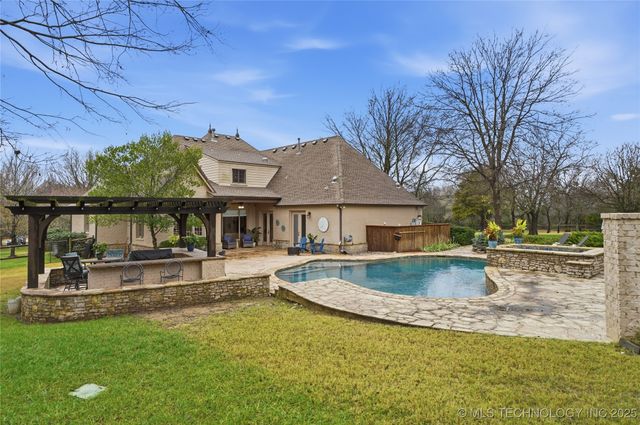 10121 N Glen Ellen Road, Owasso, OK 74055