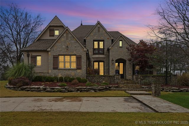 10121 N Glen Ellen Road, Owasso, OK 74055