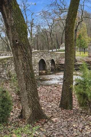 10121 N Glen Ellen Road, Owasso, OK 74055