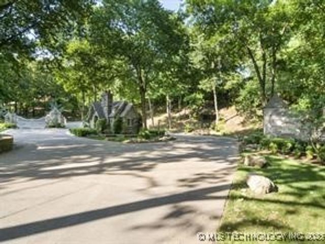 10121 N Glen Ellen Road, Owasso, OK 74055