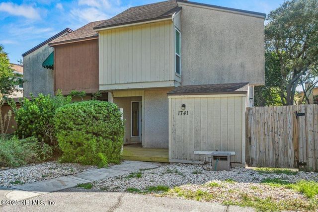 1741 SEMINOLE Road, Atlantic Beach, FL 32233